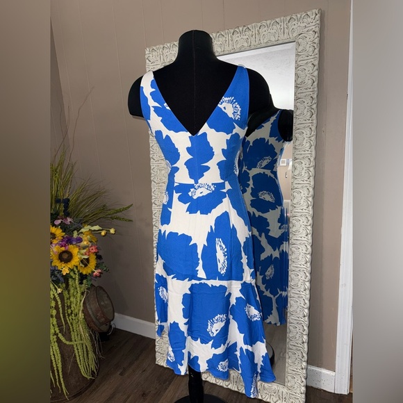 Milly • Dashielle Pop Floral Asymmetrical Dress - Picture 12 of 16